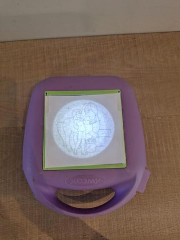 Xoomy tekenstudio met ponyplaatjes beschikbaar voor biedingen