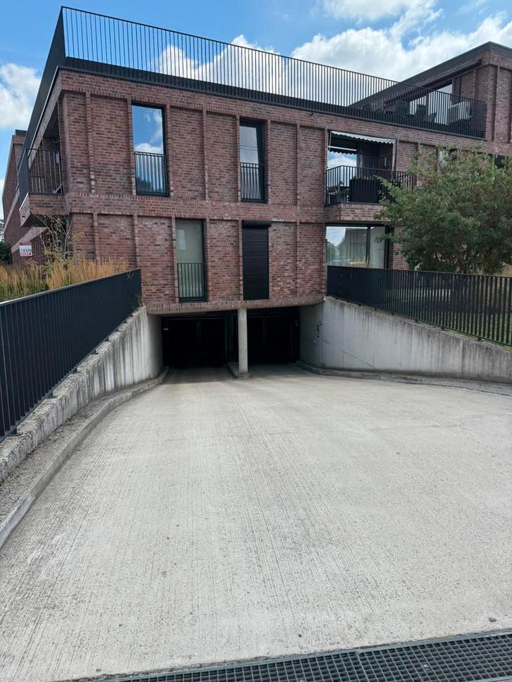 Ondergrondse parkeerplaats nieuwbouw te koop, Immo, Garages en Parkeerplaatsen, Provincie Vlaams-Brabant
