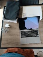 Macbook Air 13 inch space grey 2020 met beschermhoes, Informatique & Logiciels, Apple Macbooks, Comme neuf, 13 pouces, MacBook