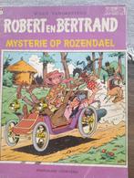 Strip Robert en Bertrand Mysterie op Rozendael, Boeken, Stripverhalen, Gelezen, Willy Vandersteen, Eén stripboek, Ophalen of Verzenden