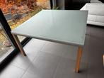 stijlvolle vierkante 1m40 tafel met gewapend glazen blad, 100 à 150 cm, Cinq personnes ou plus, Carré, Enlèvement