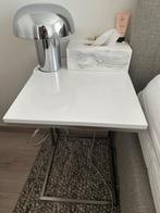 Nachtkastje wit, Ophalen