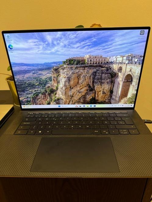 Dell XPS 15 9510, Informatique & Logiciels, Ordinateurs portables Windows, Comme neuf, 15 pouces, SSD, 2 à 3 Ghz, 64 GB ou plus