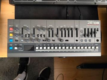 Roland boutique JX-08 beschikbaar voor biedingen