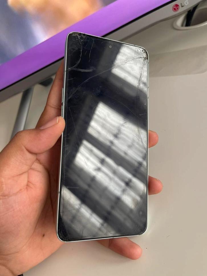 OPPO Reno8 Pro 5G – 256GB – Werkt goed, met schade, Télécoms, Téléphonie mobile | Accessoires & Pièces, Comme neuf, Enlèvement