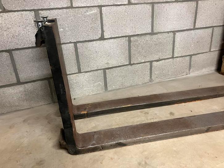 Heftruck vorken in nieuwstaat, Articles professionnels, Machines & Construction | Chariots élévateurs & Transport interne, Équipement de construction