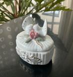 Porseleinen juwelendoosje, Ophalen of Verzenden, Zo goed als nieuw