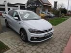 VOLKSWAGEN POLO 1.0TSI R-LINE FULL ALU PDC CARPLAY 52000KM!, Voorwielaandrijving, Euro 6, 110 g/km, Alcantara