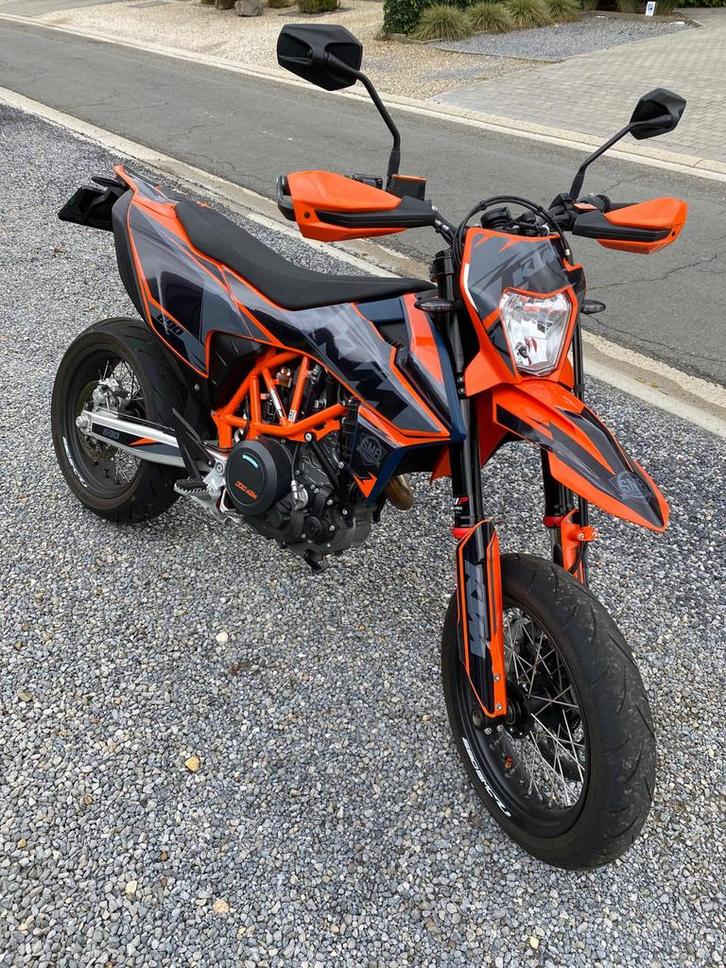 KTM690SMC R, Fietsen en Brommers, Brommers | Crossbrommers, Zo goed als nieuw, Overige merken, Ophalen