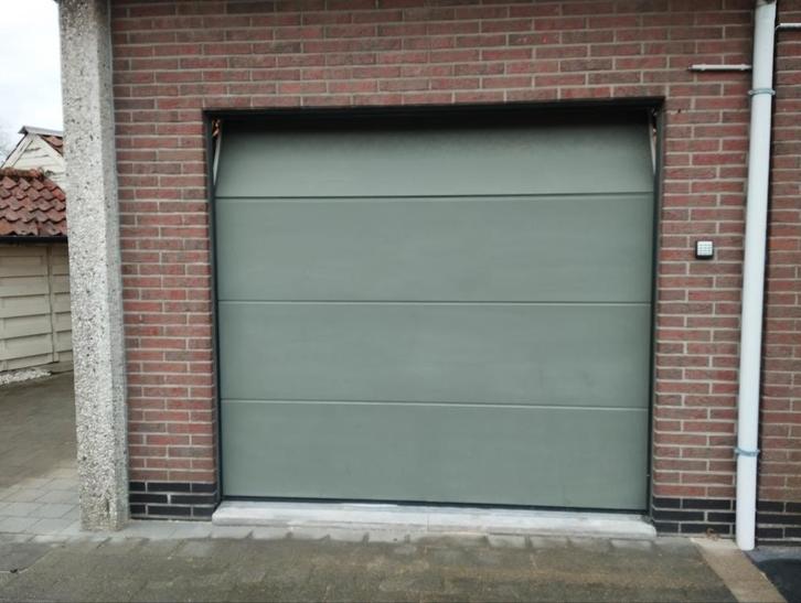 Elektrische garagepoort novoferm, Doe-het-zelf en Bouw, Overige Doe-Het-Zelf en Bouw, Ophalen