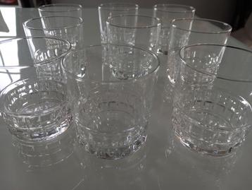 9 waterglazen beschikbaar voor biedingen