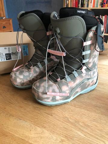 Nieuwe snowboardschoenen Nitro  beschikbaar voor biedingen