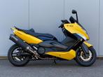 Yamaha TMAX 500 met Akrapovic uitlaat en slechts 8600km, Motoren, 499 cc, Bedrijf, 12 t/m 35 kW, 2 cilinders