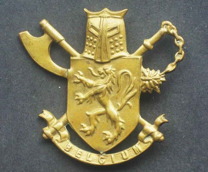 Insigne de béret du 3e Bataillon Para des années 1970, Verzamelen, Militaria | Algemeen, Landmacht, Embleem of Badge, Verzenden