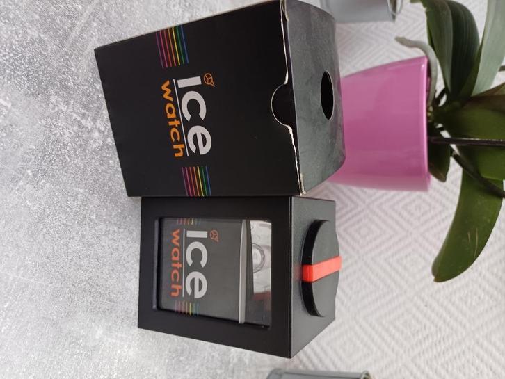 Ice watch horloge, Elektronische apparatuur, Airco's, Gebruikt, Ophalen