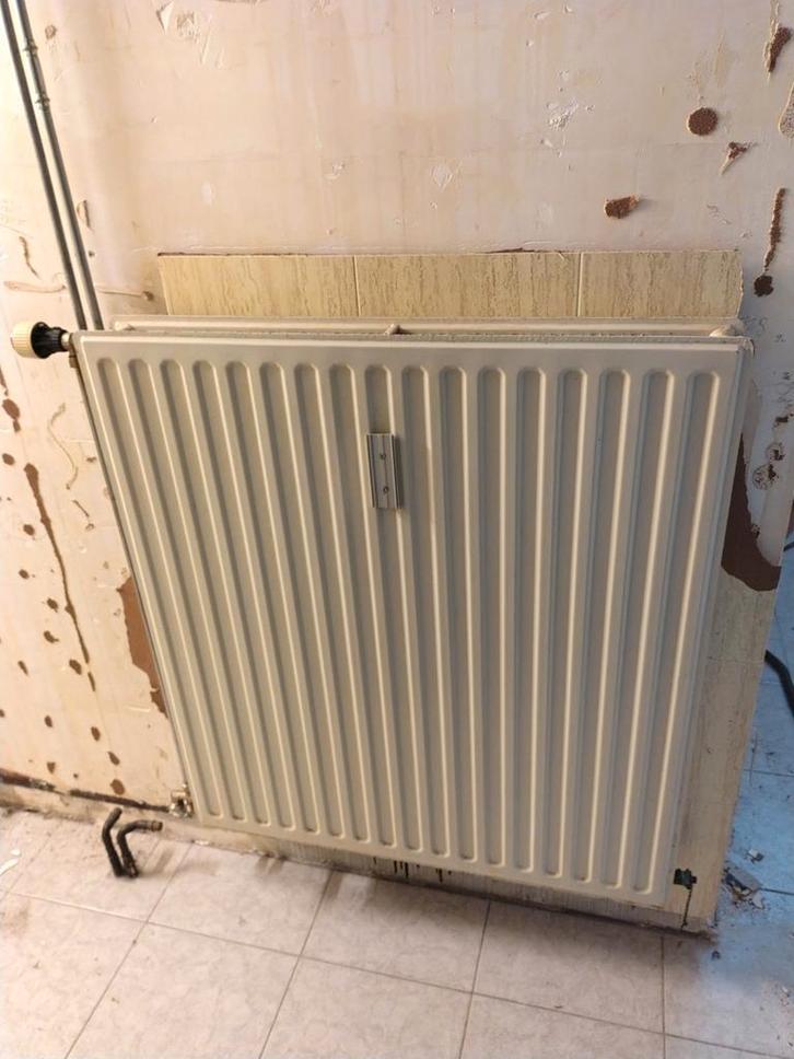 Radiator, Doe-het-zelf en Bouw, Verwarming en Radiatoren, Radiator, Ophalen