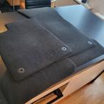 Audi A4 S4 OEM Factory carpet Floor Mats Set Sabre Black, Enlèvement ou Envoi, Neuf, Audi