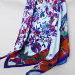 Zijde scarf sjaal vierkant Gedessineerd wit met blauw rand, Kleding | Dames, Mutsen, Sjaals en Handschoenen, Nieuw, Maat 38/40 (M)