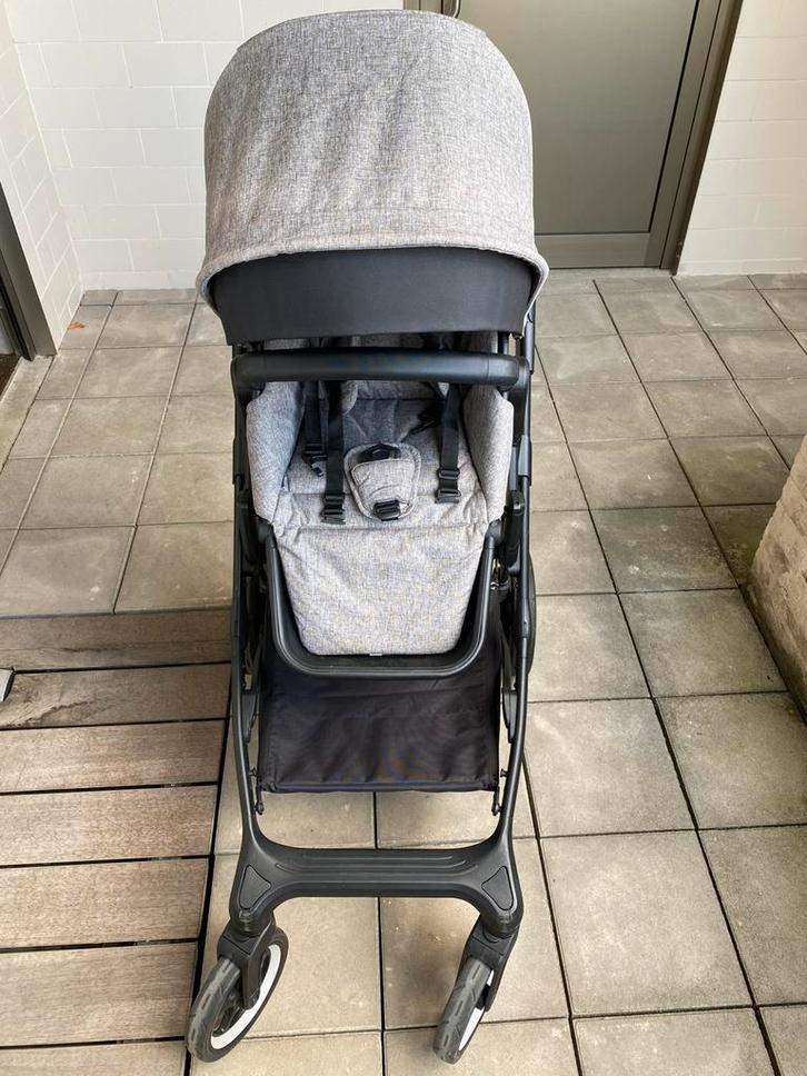 Kinderwagen Thule, Kinderen en Baby's, Buggy's, Zo goed als nieuw, Regenhoes, Ophalen
