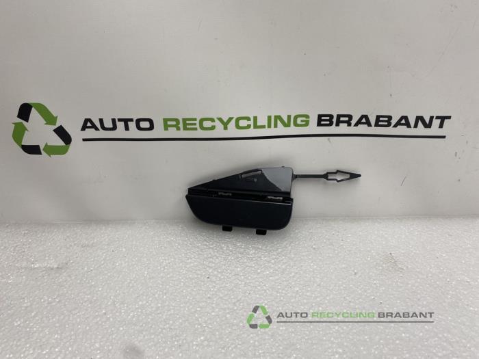 Protection crochet de remorquage avant d'un BMW X7, -, 3 mois de garantie, Utilisé, -