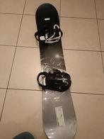 Snowboard  148cm bindingen van het merk wedze, Sports & Fitness, Snowboard, Comme neuf, Enlèvement, Fixations