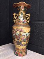 chinese vaas + pot met  deksel + schaal, Antiek en Kunst, Ophalen