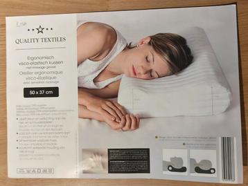 Ergonomisch visco-elastisch kussen met massage gevoel beschikbaar voor biedingen