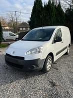 Peugeot-partner 132.000 km. Euro 5, Te koop, Grijs, Diesel, Bedrijf