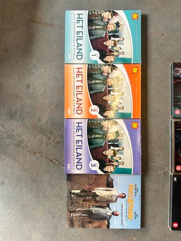 DVD’s Het Eiland - 1,2&3 + Frits en Freddy beschikbaar voor biedingen
