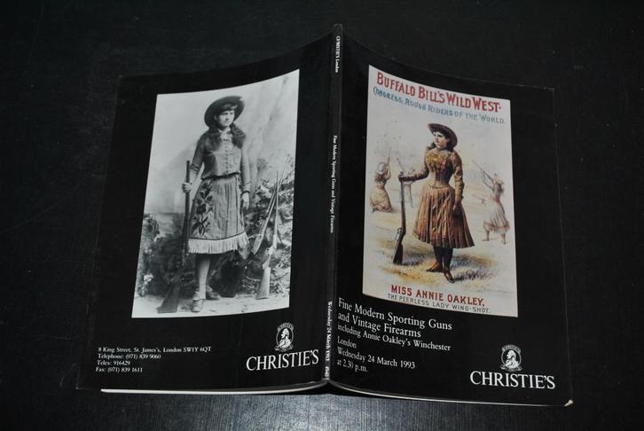 Catalogue vente Christie's Modern sporting guns Annie Oakley, Collections, Objets militaires | Général, Autres, Enlèvement