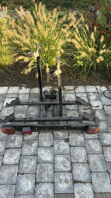 Fietsdrager 2 fietsen beschikbaar voor biedingen