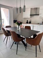 Tafel met 6 Stolen, Ophalen, Zo goed als nieuw, Vijf personen of meer