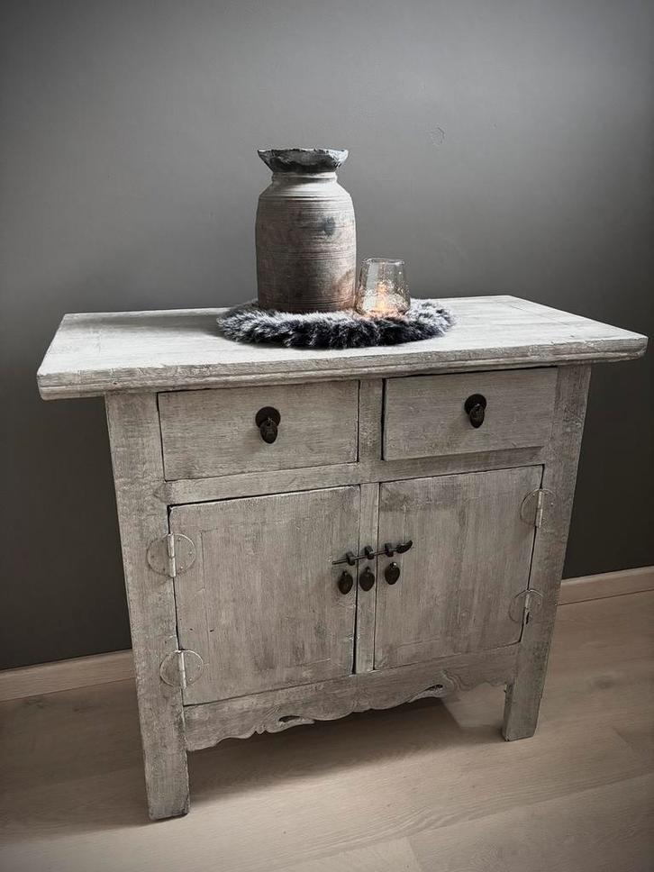 Chinees houten kastje chinese kast dressoir, Maison & Meubles, Armoires | Commodes, Comme neuf, Enlèvement