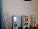 Garniture de cheminée horloge de table en porcelaine avec 2, Antiquités & Art, Antiquités | Vases, Enlèvement ou Envoi