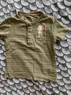 T-shirtje/polo kaki 74, Enfants & Bébés, Vêtements de bébé | Taille 74, C&A, Utilisé, Garçon, Enlèvement ou Envoi