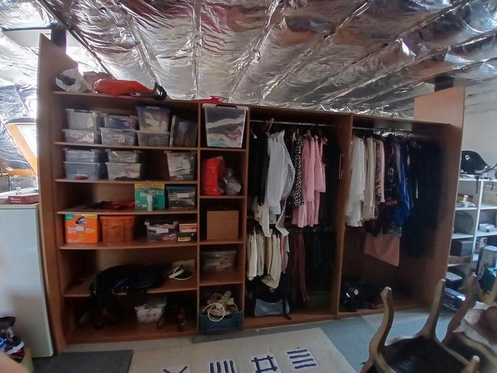 Grote houten kleerkast, Huis en Inrichting, Kasten | Kleerkasten, Zo goed als nieuw, Ophalen