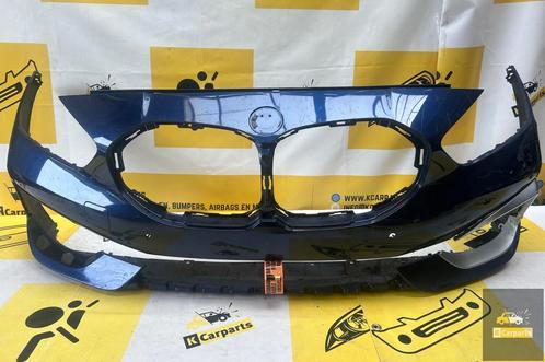 BMW 1 Serie F40 Voorbumper 4X PDC origineel 51117459708, Auto-onderdelen, Carrosserie, Bumper, BMW, Voor, Gebruikt