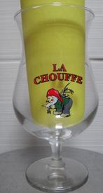 Speciaal La Chouffe-glas met dikke rode letters, Verzamelen, Ophalen of Verzenden, Zo goed als nieuw, Glas of Glazen, Overige merken