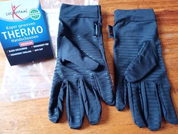 Lucovitaal thermo handschoenen small beschikbaar voor biedingen