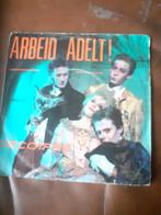 45T Arbeid Adelt : Decoiffe (Belpop), Cd's en Dvd's, Ophalen of Verzenden