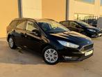 Ford Focus - 2015 - Euro 6b - Navi - Parkeersens + Garantie, Auto's, USB, Stof, 4 cilinders, Zwart