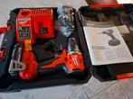 Milwaukee boormachine 18V met accu's,  compleet, Doe-het-zelf en Bouw, Ophalen, Nieuw, Boormachine