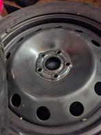 Voor renault 4 stuks met velg zo goed als nieuw, Ophalen of Verzenden, Band(en)