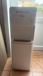 Une fontaine a eau en tres bon état, Enlèvement, Utilisé