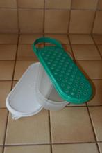 Tupperware Râpe de table verte + récipient Très Bon Etat!, Maison & Meubles, Enlèvement ou Envoi, Comme neuf, Vert, Autres types