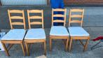 4 houten stoelen, Huis en Inrichting, Stoelen, Ophalen, Zo goed als nieuw