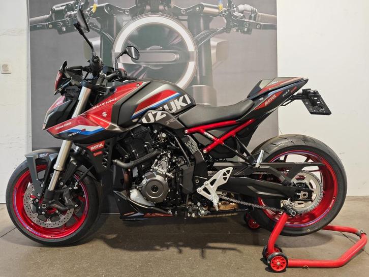 Suzuki GSX8S SERT-editie, Motoren, Motoren | Suzuki, Bedrijf, Naked bike, meer dan 35 kW, 2 cilinders, Motorrijbewijs A, ABS, LED Verlichting