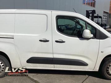 Portier 2Deurs rechts van een Opel Combo (EWP) beschikbaar voor biedingen