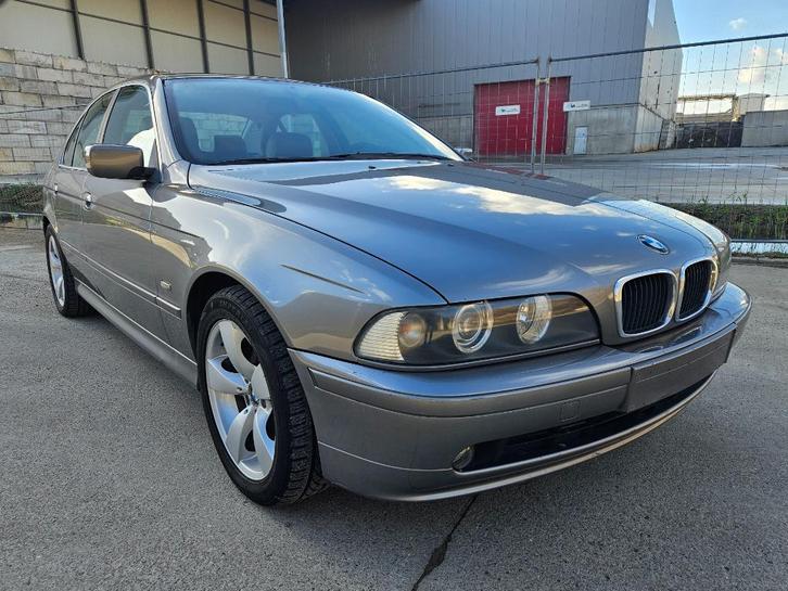 BMW 520i E39 206.715km 06/2002 facelift zeer mooie wagen, Auto's, BMW, Particulier, 5 Reeks, ABS, Achteruitrijcamera, Airbags