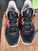Basketbalschoenen Tarmak mt 39, Ophalen of Verzenden, Zo goed als nieuw, Schoenen